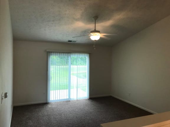 Large Living Area at Shaker Square, Lebanon, IN